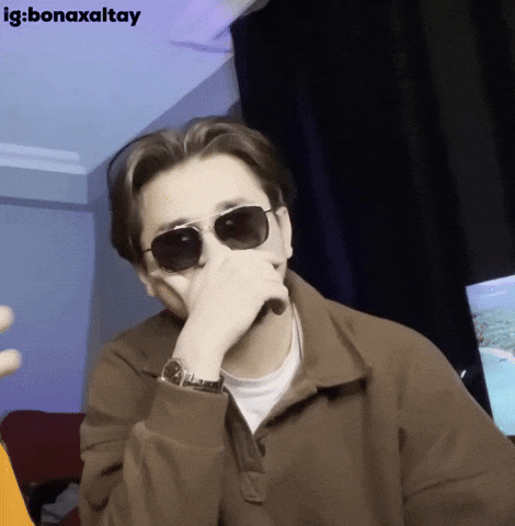 Gülmek GIF