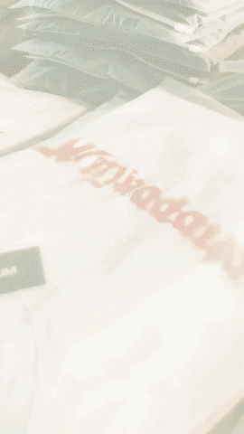 monoporium GIF