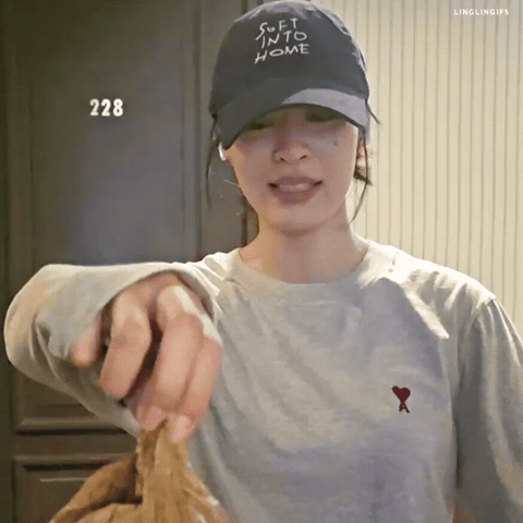 Ling GIF