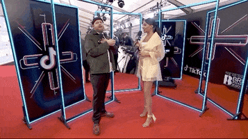 200.gif?cid=fc005b082a99e7452dbff6cd890d8c314c91479d58217225&rid=200.gif&ct=g