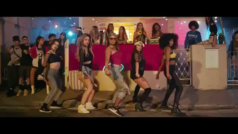 giphy.gif