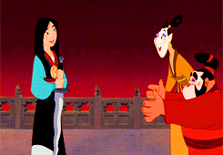chien po hug GIF