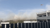 Out-of-Control Grass Fire Burns Close to Homes in Melbourne Suburbs