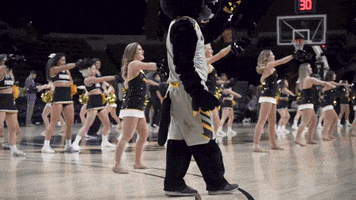 Basketball Wisconsin GIF by Milwaukee Panthers