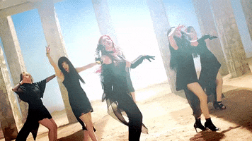 Dance GIF by (G)I-DLE