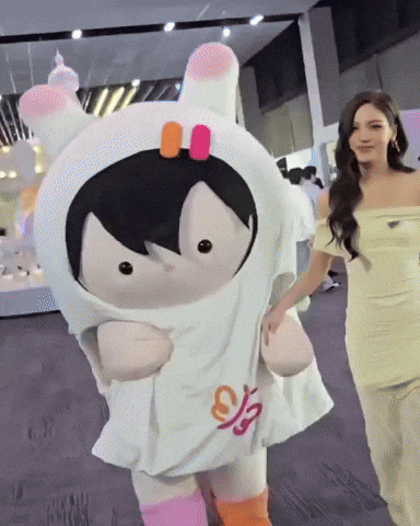 Bonniepattraphus GIF