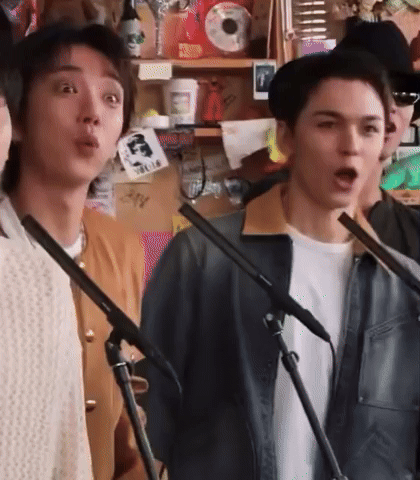 Seventeen Shocked GIF