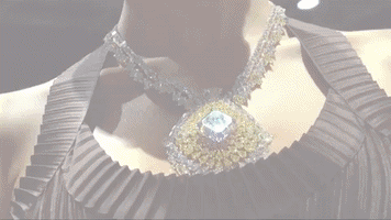 Tallia  GIF