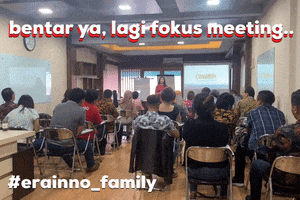 Halo Meeting GIF by Era Inno Bandung