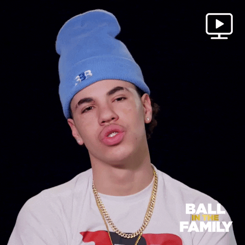 Melo Moreno GIFs - Get the best GIF on 