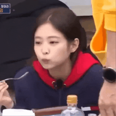 Instagram Jennie GIF