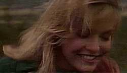  twin peaks laura palmer donna hayward GIF