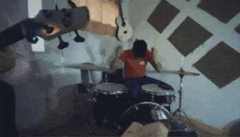 Vinilo en Blanco GIF
