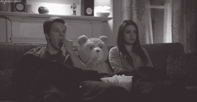 Cosa pensi quando ti guardi allo specchio