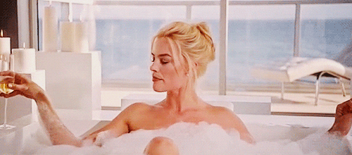 Giphy - margot robbie GIF
