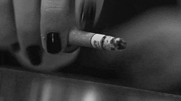 Resultado de imagen de cigarro gif