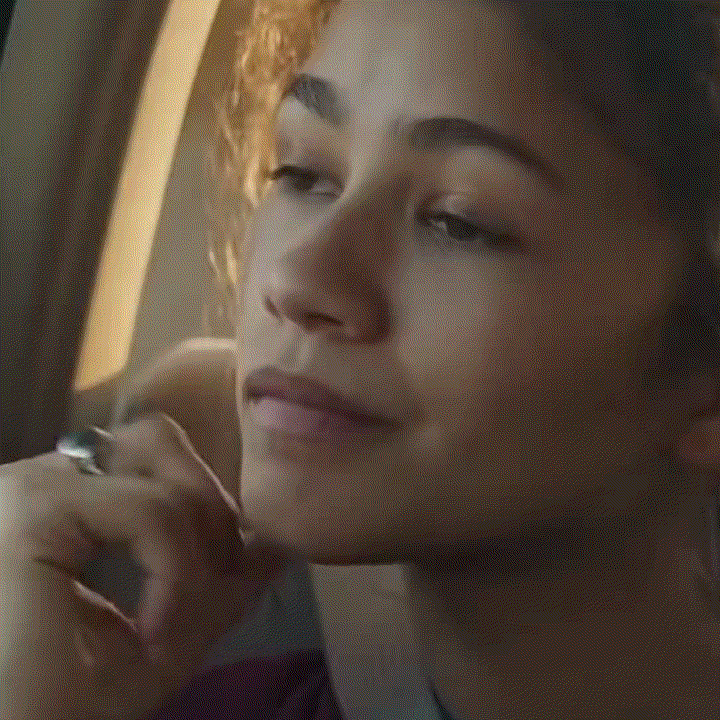 Zendaya GIF