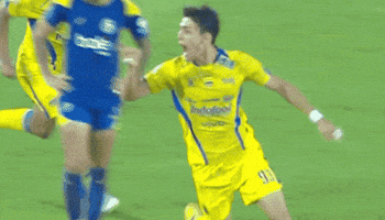 Thom Haye Viking GIF