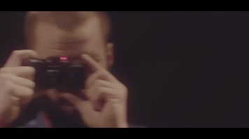 gemadavila flash fotos chet faker GIF