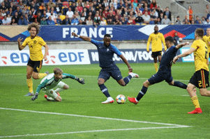 equipedefrance goal foot belgique frappe GIF