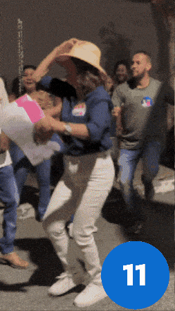 11 GIF
