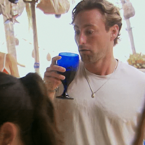 Shocked Cheers GIF by Bachelor in Paradise
