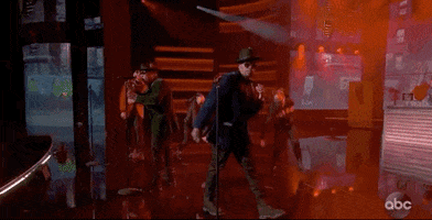 200.gif?cid=fc005b0869de9a663d21ae6d336a88b8baf82501552435af&rid=200.gif&ct=g