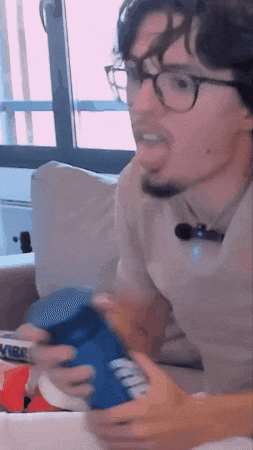 Leaff18 GIF