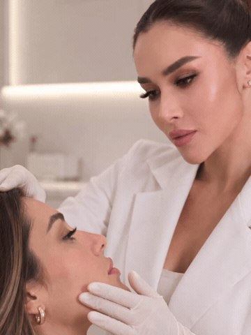 Dra Maria A GIF