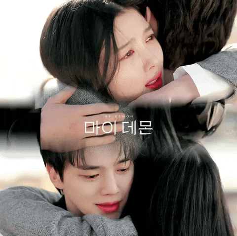 Song Kang Mi Demonio GIF