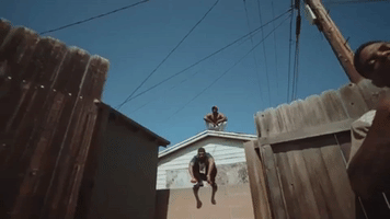 200.gif?cid=fc005b08b87b4e59e7c187a6a090b732c810daacdd6d1cd4&rid=200.gif&ct=g