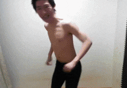 신태일 GIF