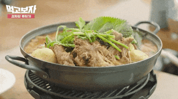 200.gif?cid=fc005b08080a13ae0d1f374e9c0a64920552d647000df9d3&rid=200.gif&ct=g