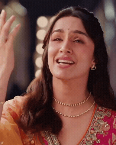 Kapoorshraddhaa143 GIF