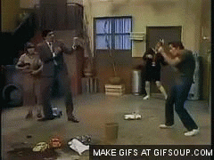 Pelea GIF - Find & Share on GIPHY