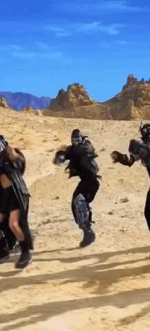 giphy.gif?cid=2154d3d7d0f8e184ee99210e5555327d4d785a8b60366bca&rid=giphy.gif&ct=g