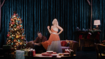 blake shelton christmas GIF by Gwen Stefani
