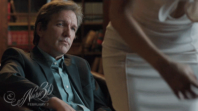 Paz De La Huerta GIFs - Find & Share on GIPHY