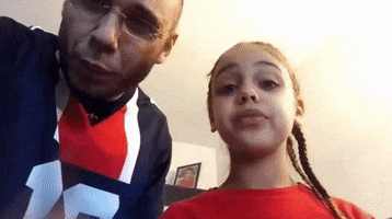 Renno GIF