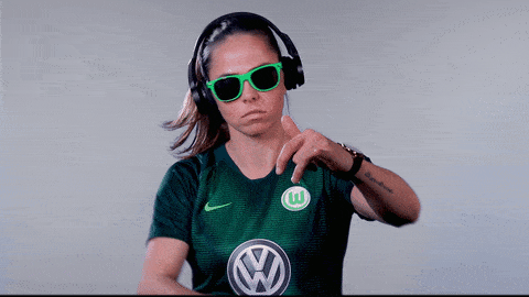 champions league dancing GIF by VfL Wolfsburg