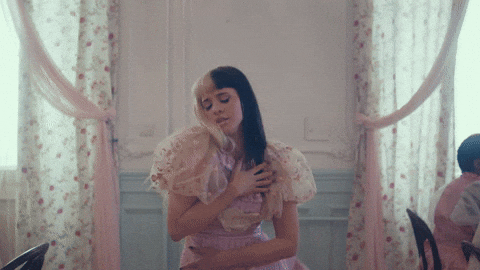 Melanie Lynskey GIFs - Find & Share on GIPHY