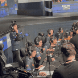 Victoria Win GIF