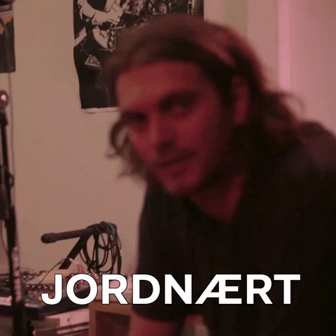 Skinny E GIFs on GIPHY - Be Animated