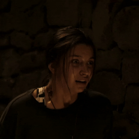 Julia Wieniawa GIFs - Get the best GIF on GIPHY