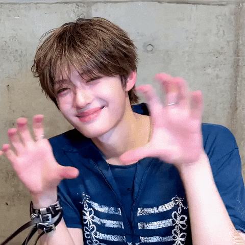 Kpop GIF