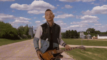 200.gif?cid=fc005b082a4da28a4c8a5f478468f7ec8ac584e5653e5afc&rid=200.gif&ct=g