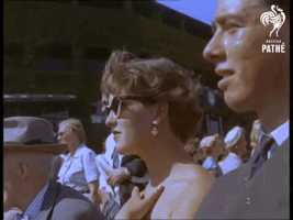 boriseldagsen tennis audience wimbledon GIF