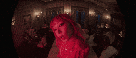 Queen GIF
