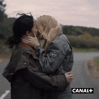Killing Eve Love GIF by CANAL+