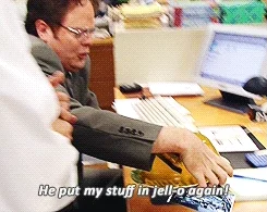 Jim pranks Dwight with stapler in jello